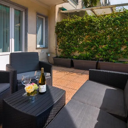 Apartment Bright Terrace In Eleganza E Relax *